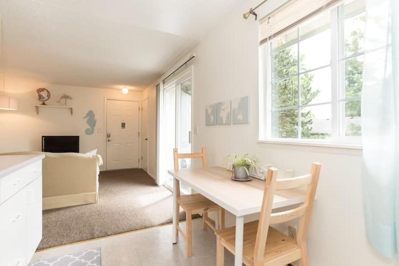Unique, Convenient, Centrally Located Apartment Kent Esterno foto